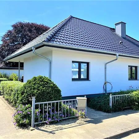 Kiek In De Sün Tatil Evi Westerdeichstrich